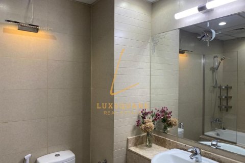 Apartment in Al Furjan, Dubai 3 bedrooms, 173 sq.m. № 99679 - photo 29