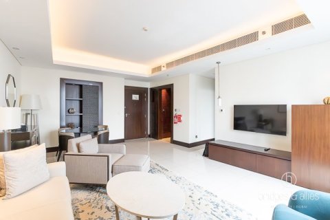 Appartement à Downtown Dubai (Downtown Burj Dubai), Dubai, 1 chambre, 74 m², № 99684 - photo 2