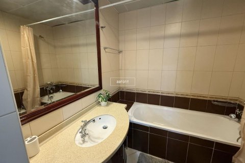 Apartment in Dubai Marina, Dubai 1 bedroom, 98.9 sq.m. № 18338 - photo 13