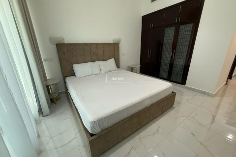 Apartment in Dubai Marina, Dubai 1 bedroom, 98.9 sq.m. № 18338 - photo 8