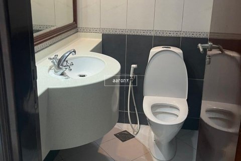 Apartment in Dubai Marina, Dubai 1 bedroom, 98.9 sq.m. № 18338 - photo 12