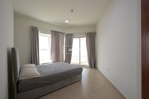 Apartment in Jumeirah Lake Towers, Dubai 3 bedrooms, 106.5 sq.m. № 18335 - photo 3