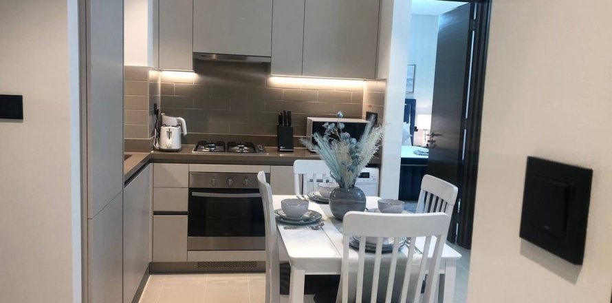Apartamento en Dubai, 2 dormitorios, 75.2 m², № 69535