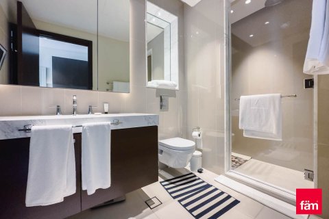 Apartment in Downtown Dubai (Downtown Burj Dubai), Dubai 2 bedrooms, 123.9 sq.m. № 69526 - photo 17