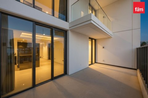 Apartment in Dubai Harbour, Dubai 3 bedrooms, 183.8 sq.m. № 69522 - photo 2