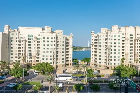Appartement à Palm Jumeirah, Dubai, 2 chambres, 147 m², № 122839 - photo 11