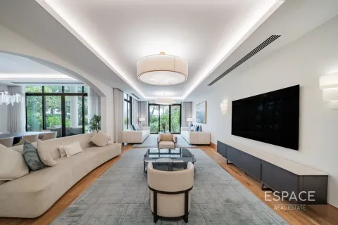 Villa en Palm Jumeirah, Dubai, 5 dormitorios, 413 m², № 122841 - foto 5