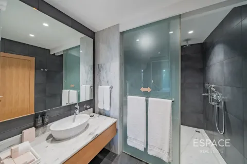 Villa en Palm Jumeirah, Dubai, 5 dormitorios, 413 m², № 122841 - foto 18