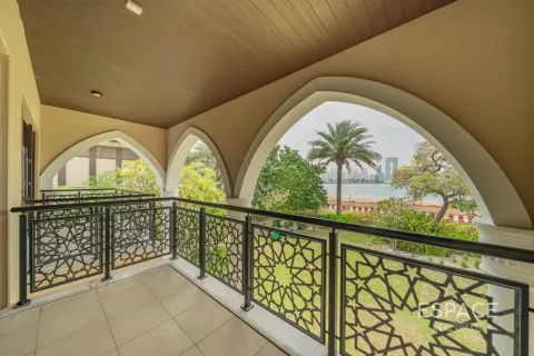 Villa en Palm Jumeirah, Dubai, 5 dormitorios, 413 m², № 122841 - foto 19