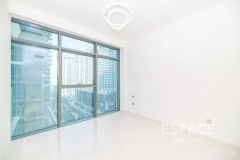 Apartment in Dubai Harbour, Dubai 2 bedrooms, 106 sq.m. № 122837 - photo 6