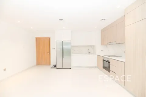 Apartment in Dubai Harbour, Dubai 2 bedrooms, 106 sq.m. № 122837 - photo 3