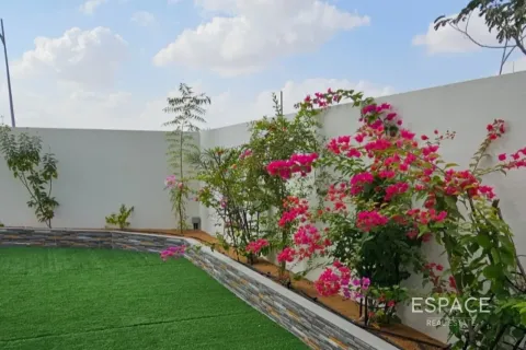 Townhouse in DAMAC Hills (Akoya by DAMAC), Dubai 3 bedrooms, 202 sq.m. № 122840 - photo 11
