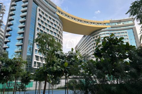 Apartment in Seven Palm, Palm Jumeirah, Dubai 33 sq.m. № 14767 - photo 13