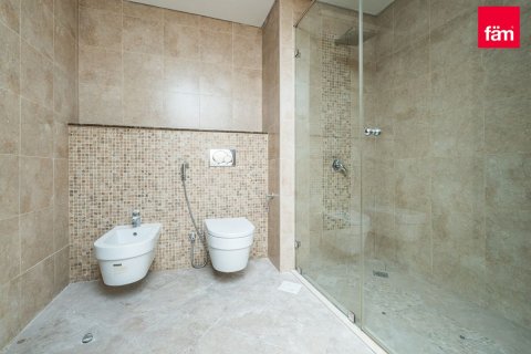 Villa en Dubai, 3 dormitorios, 676 m², № 9622 - foto 12