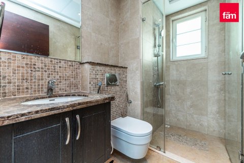 Villa en Dubai, 3 dormitorios, 676 m², № 9622 - foto 24