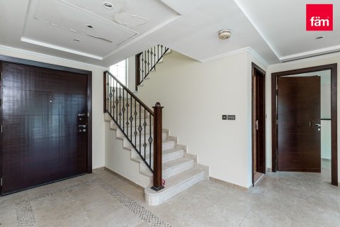 Villa en Dubai, 3 dormitorios, 676 m², № 9622 - foto 5