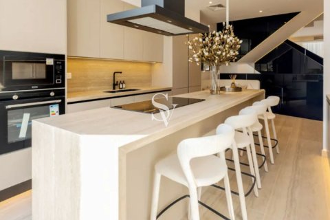 Townhouse in Al Barari, Dubai 4 bedrooms, 459 sq.m. № 95067 - photo 5