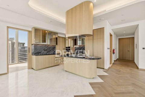 Apartment in Business Bay, Dubai 3 bedrooms, 289.95 sq.m. № 141058 - photo 4