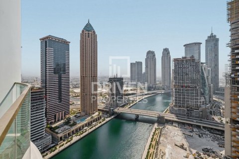 Apartment in Business Bay, Dubai 3 bedrooms, 289.95 sq.m. № 141058 - photo 22