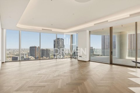 Apartment in Business Bay, Dubai 3 bedrooms, 289.95 sq.m. № 141058 - photo 7