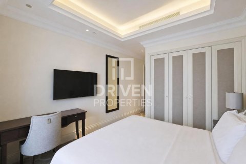 Apartment in Downtown Dubai (Downtown Burj Dubai), Dubai 2 bedrooms, 118.08 sq.m. № 141052 - photo 10