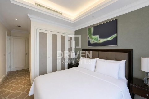 Apartment in Downtown Dubai (Downtown Burj Dubai), Dubai 2 bedrooms, 118.08 sq.m. № 141052 - photo 9