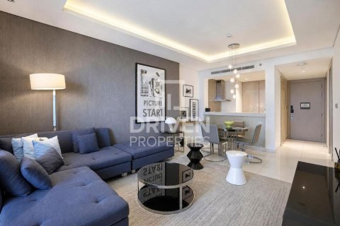 Apartment in DAMAC Towers by Paramount, Business Bay, Dubai 1 bedroom, 87.24 sq.m. № 141059 - photo 1