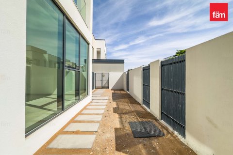 Villa in Dubai 4 bedrooms, 569.1 sq.m. № 94652 - photo 19