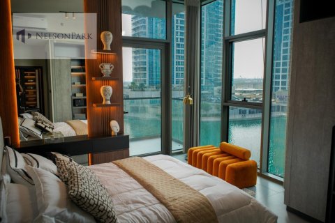 Купить квартиру в Джумейра Лейк Тауэрс, Дубай: 2 спальни, 135.6м², № 9657 - фото 1