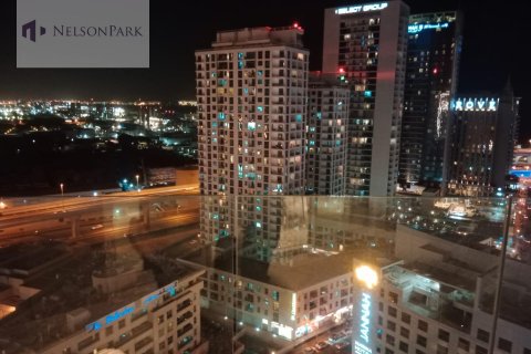 Apartment in Jumeirah Lake Towers, Dubai 2 bedrooms, 135.6 sq.m. № 9658 - photo 11