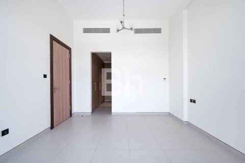 Villa in Dubai 5 bedrooms, 253 sq.m. № 22141 - photo 16