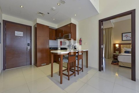Hotel Apartment in Dubai Sports City, Dubai 1 bedroom, 75 sq.m. № 22143 - photo 6