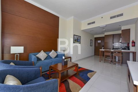 Hotel Apartment in Dubai Sports City, Dubai 1 bedroom, 75 sq.m. № 22143 - photo 1