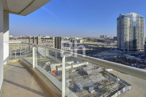 Hotel Apartment in Dubai Sports City, Dubai 1 bedroom, 75 sq.m. № 22143 - photo 8