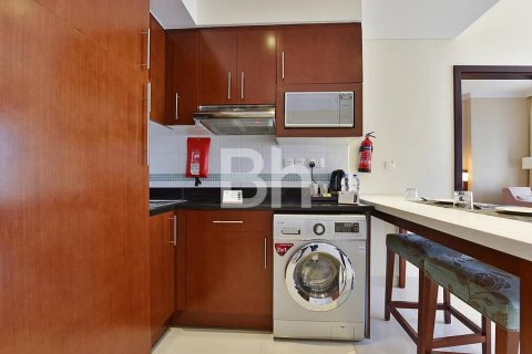 Hotel Apartment in Dubai Sports City, Dubai 1 bedroom, 75 sq.m. № 22143 - photo 7