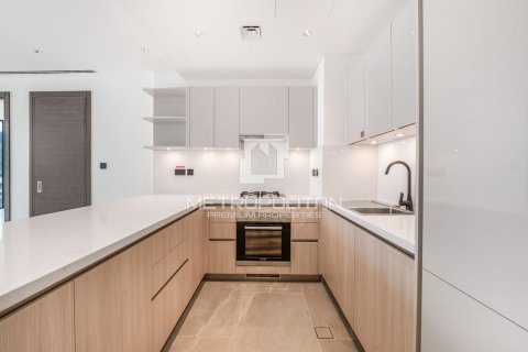 Apartment in Sobha Hartland, Mohammed Bin Rashid City, Dubai 3 bedrooms, 136 sq.m. № 73318 - photo 3