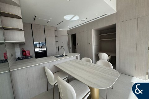 Снять в аренду квартиру в Джумейра Вилладж Серкл, Дубай: 1 спальня, 72м², № 91406 - фото 3