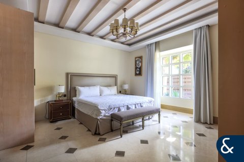 Villa à Dubai Land, Dubai, 4 chambres, 636 m², № 91413 - photo 6