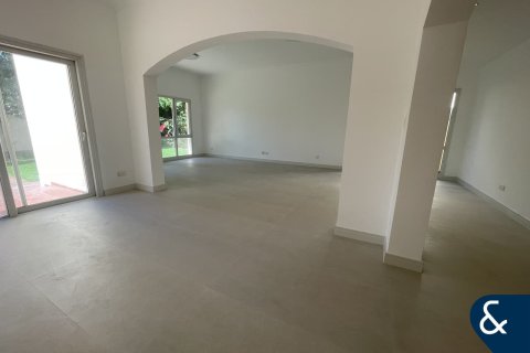 Villa à Meadows, Dubai, 5 chambres, 353 m², № 91416 - photo 9