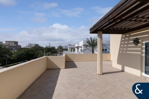 فيلا في Emirates Hills, دبي 6 غرف نوم , 1468 م² رقم 91414 - صورة 19