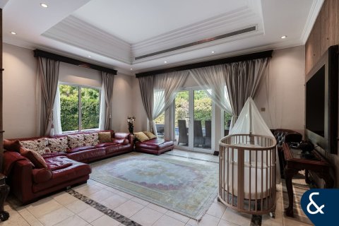 فيلا في Emirates Hills, دبي 6 غرف نوم , 1468 م² رقم 91414 - صورة 10