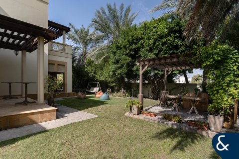 فيلا في Emirates Hills, دبي 6 غرف نوم , 1468 م² رقم 91414 - صورة 26
