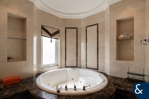فيلا في Emirates Hills, دبي 6 غرف نوم , 1468 م² رقم 91414 - صورة 24