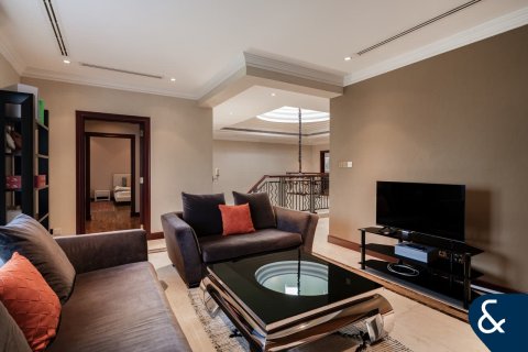 فيلا في Emirates Hills, دبي 6 غرف نوم , 1468 م² رقم 91414 - صورة 12