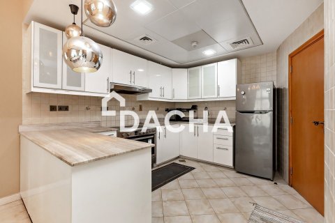 Apartment in Dubai Marina, Dubai 3 bedrooms, 225 sq.m. № 105269 - photo 16
