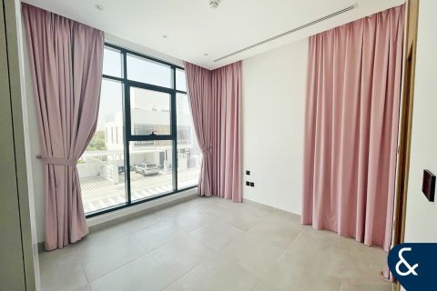 Купить виллу в Jumeirah Luxury, Джумейра Гольф Эстейтс, Дубай: 4 спальни, 319м², № 75436 - фото 12