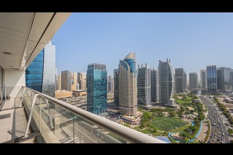 Apartamento en Jumeirah Lake Towers, Dubai, 2 dormitorios, 119 m², № 56972 - foto 2