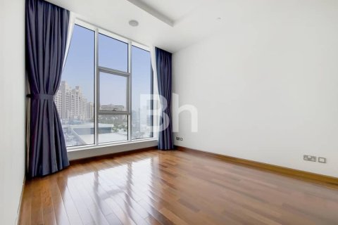 Снять в аренду квартиру в Пальме Джумейре, Дубай: 2 спальни, 159м², № 56968 - фото 3