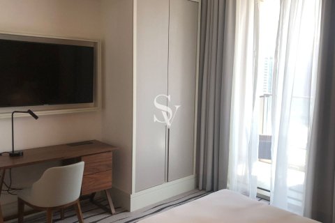 Купить квартиру в Даунтаун Дубай (Даунтаун Бурдж Дубай), Дубай: 1 спальня, 80м², № 99827 - фото 3