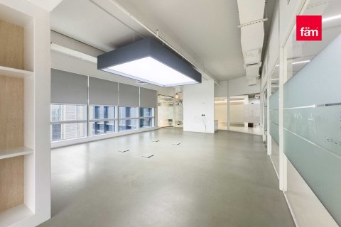 Купить офис в Бизнес-Бэе, Дубай: 984м², № 11483 - фото 4